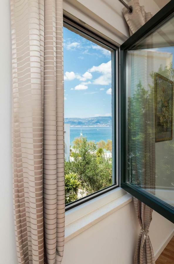 Villa" Arijana 2" Slatine Buitenkant foto